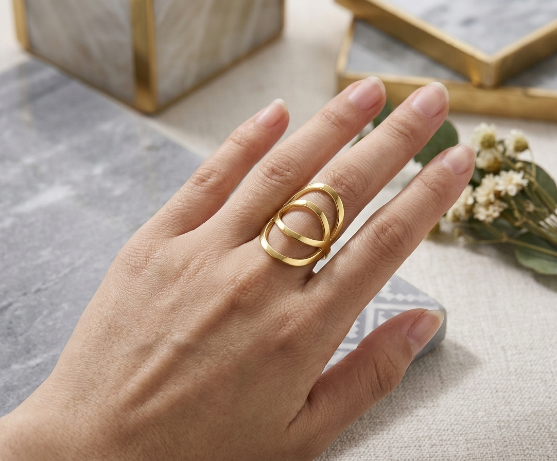 Interlock Gold Ring