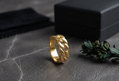 Golden Link Ring