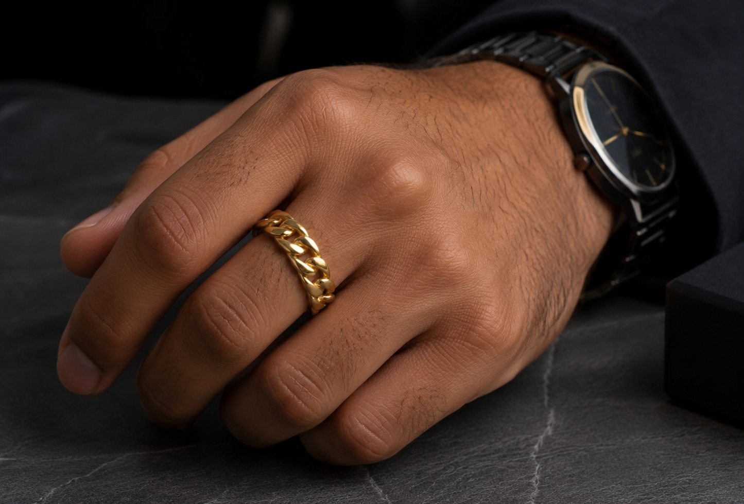 Golden Link Ring
